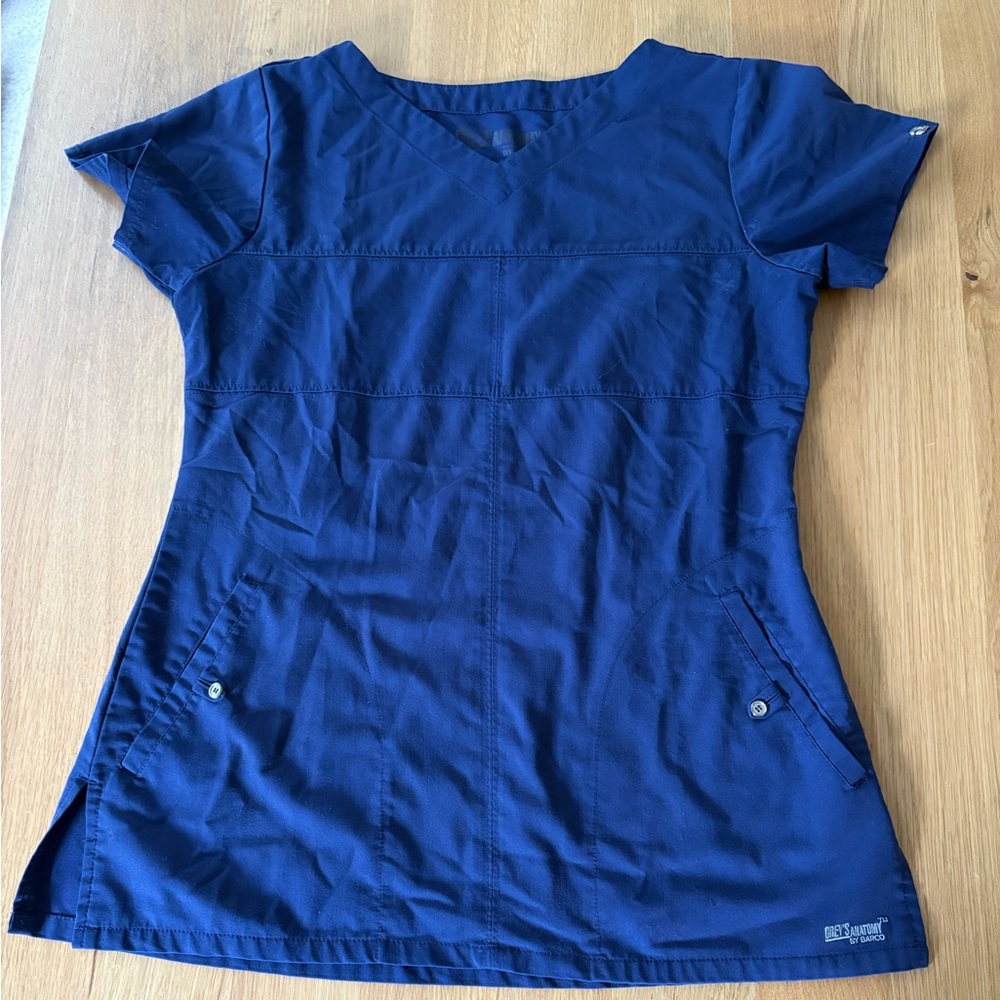 Grey’s Anatomy by Barco Signature Fitted Scrub Top for Women Size Small